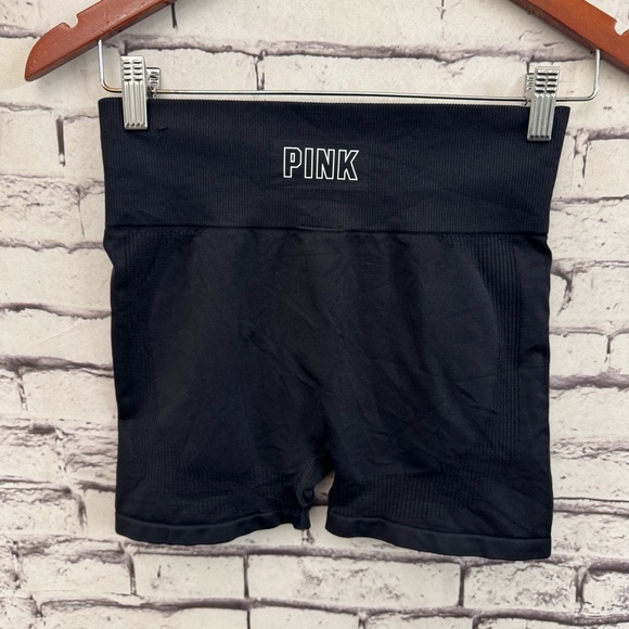 PINK Victoria's Secret Seamless Biker Shorts SZ M - Picture 1 of 4